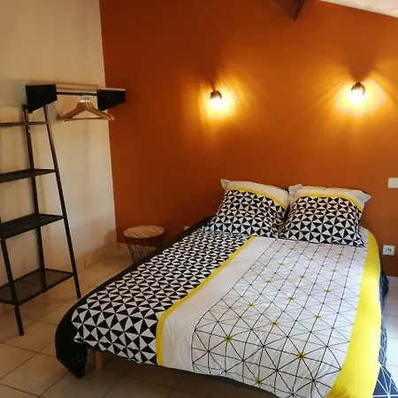 De Leylandy Guest house 3*