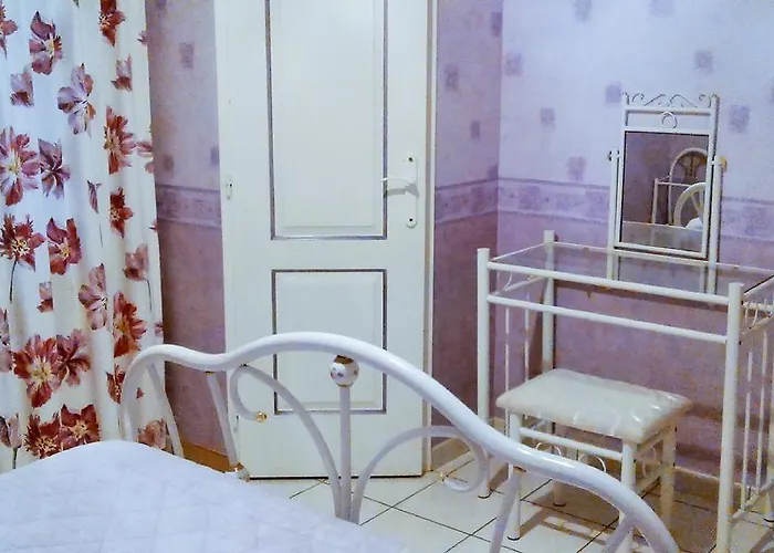 Pensión De Leylandy Saint-Sulpice-de-Royan