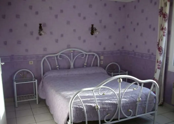 Pensión De Leylandy Saint-Sulpice-de-Royan